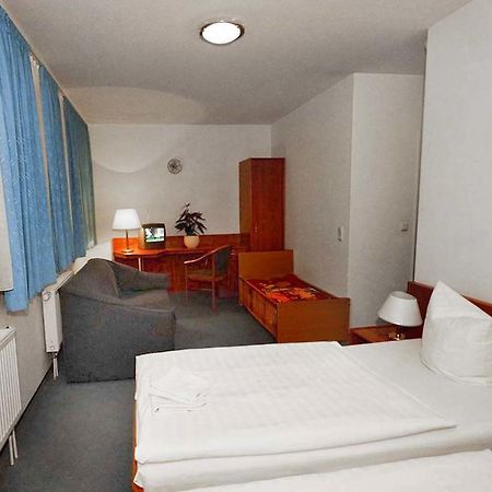 Pension Mesogios Bad Doberan Rom bilde